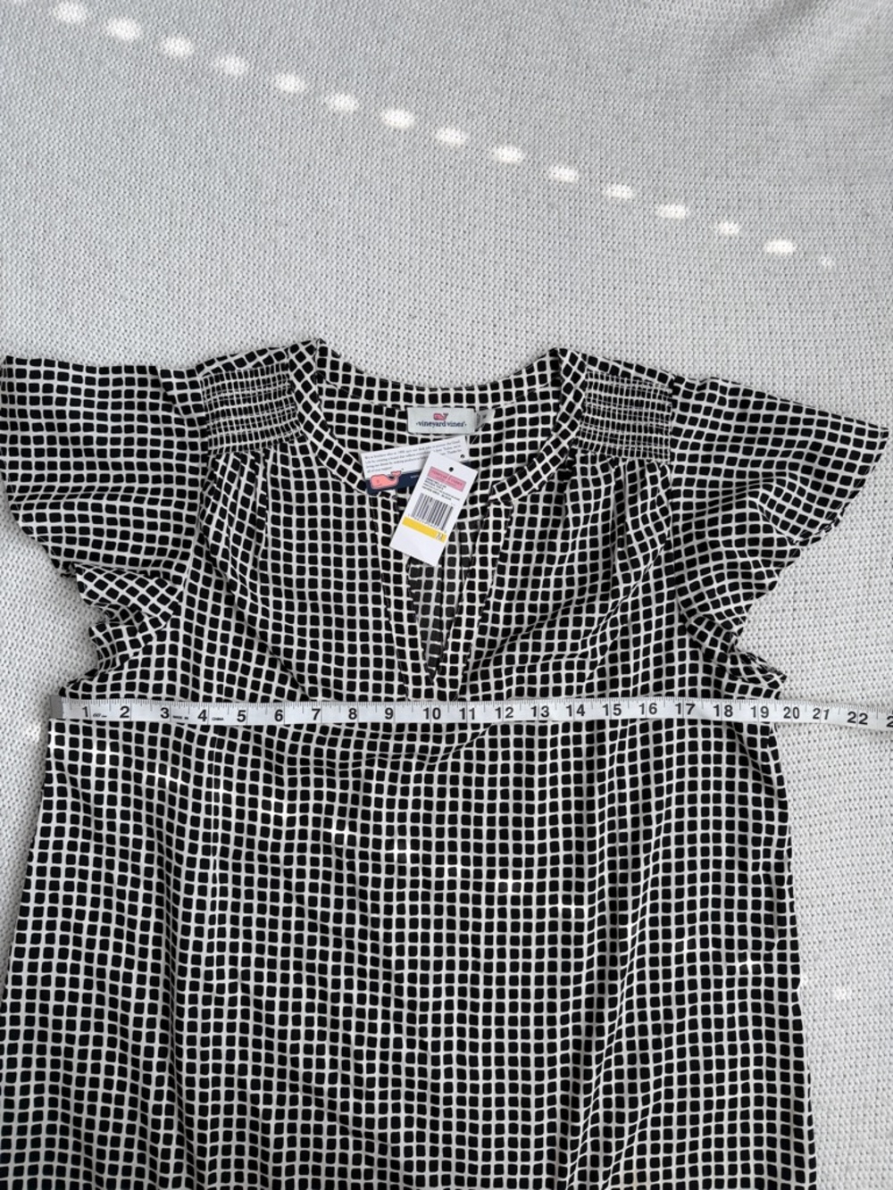 NWT! Vineyard Vines Black & White Checker Shirt Size Medium - Picture 4 of 7
